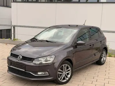 Gebraucht VW Polo LOUNGE 110 PS (80 kW) 2015 Violett Limousine