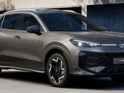Neu VW T-Roc R-line 150 PS (110 kW) 2026 Grau SUV