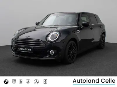 Gebraucht Mini Cooper D Clubman Classic 150 PS (110 kW) 2023 Midnight black metallic Kombi