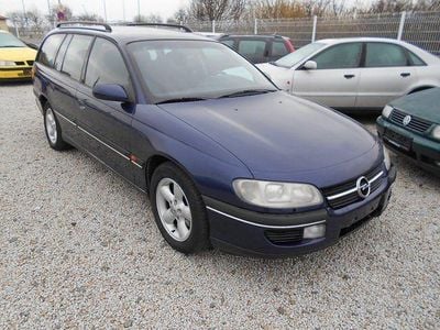 Gebraucht Opel Omega Basis 170 PS (125 kW) 1999 Blau metallic Kombi