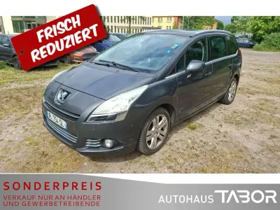 Gebraucht Peugeot 5008 150 PS (110 kW) 2010 Lack grau shark/metalliclacki Van / Kleinbus