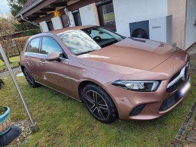Gebraucht Mercedes A250 Advanced 218 PS (160 kW) 2021 Braun Limousine