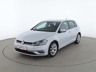 Gebraucht VW Golf VII Highline 2018 Weiß Limousine