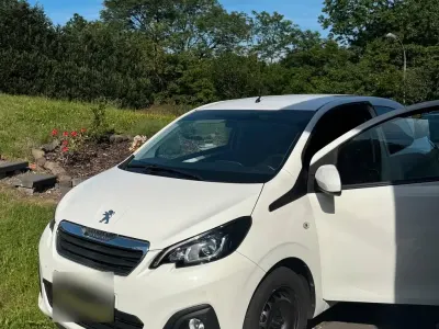 Gebraucht Peugeot 108 72 PS (52 kW) 2021 Weiß Kleinwagen