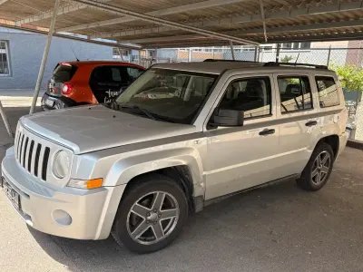 Occasion Jeep Patriot 163 ch (119 kW) 2010 Argent SUV