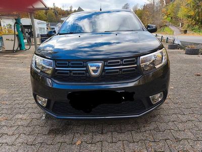 Schwarz Gebraucht 2019 Dacia Sandero Essentiel Limousine | 8.500 € (Fairer Preis)