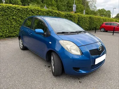 Gebraucht Toyota Yaris Luna 87 PS (63 kW) 2006 Blau Limousine
