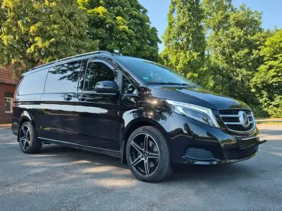 Gebraucht Mercedes V250 Edition 190 PS (139 kW) 2018 Schwarz Van / Kleinbus