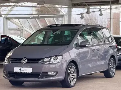 Gebraucht VW Sharan Highline 177 PS (130 kW) 2019 Grau Van / Kleinbus