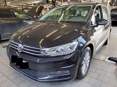 Gebraucht VW Touran Highline 150 PS (110 kW) 2018 Schwarz Van / Kleinbus