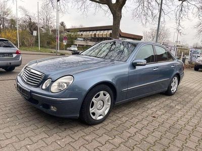 Gebraucht Mercedes E240 Elegance 177 PS (130 kW) 2002 Tealitblau metallic Limousine