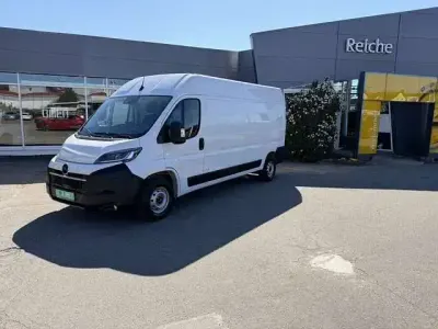 Używany Opel Movano 140 KM (102 kW) 2024 Biały Van