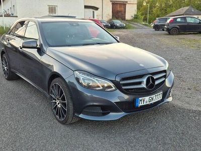 Mercedes E300