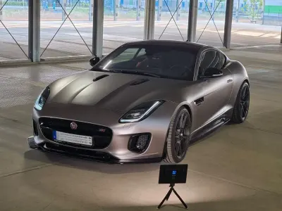 Gebraucht Jaguar F-Type Chequered Flag 340 PS (250 kW) 2019 Grau Coupé
