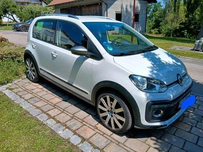 VW cross up!