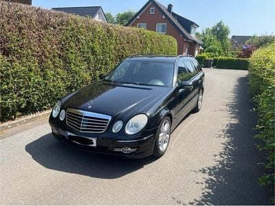 Mercedes E320