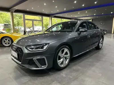 Gebraucht Audi A4 S-Line 190 PS (139 kW) 2020 Grau Limousine