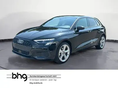 Gebraucht Audi A3 Advanced 110 PS (80 kW) 2023 Schwarz Limousine