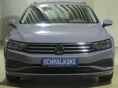 Second-hand VW Passat 150 CP (110 kW) 2023 Gri Break