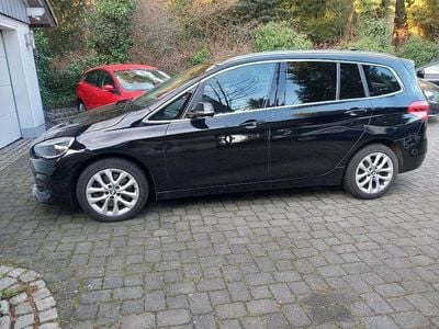 Gebraucht BMW 218 Gran Tourer 150 PS (110 kW) 2022 Schwarz ii/bonnet fluid black Van / Kleinbus