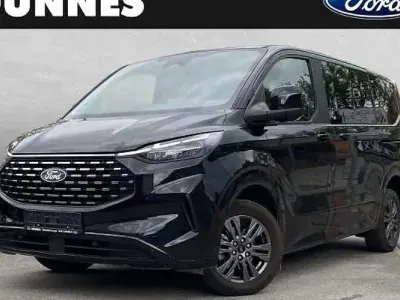 Gebraucht Ford Tourneo Custom Titanium 170 PS (125 kW) 2024 Andere Van