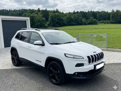 Gebraucht Jeep Cherokee Night Eagle 200 PS (147 kW) 2017 Weiß SUV