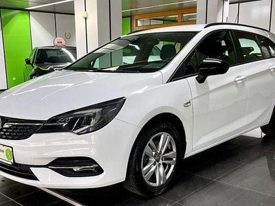 Weiß Gebraucht 2021 Opel Astra Kombi | 13.990 € (Fairer Preis)