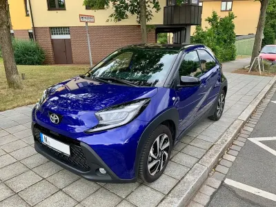 Gebraucht Toyota Aygo X Pulse 72 PS (52 kW) 2024 Blau SUV