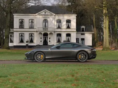 Usata Ferrari Roma 620 CV (456 kW) 2021 Grigio Coupé