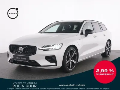 Gebraucht Volvo V60 Plus 397 PS (291 kW) 2023 Weiss crystal white pearl / me Kombi