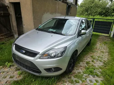 Gebraucht Ford Focus 101 PS (74 kW) 2008 Silber Limousine
