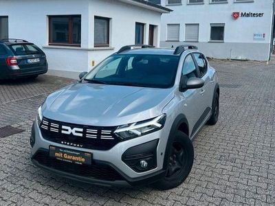 Gebraucht Dacia Sandero Stepway 91 PS (66 kW) 2023 Grau Kleinwagen