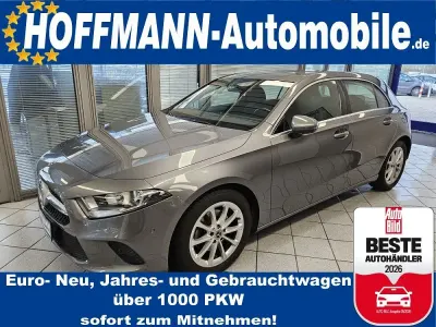 Gebraucht Mercedes A200 Progressive 163 PS (119 kW) 2020 Mountaingreymet. (metallic) Limousine