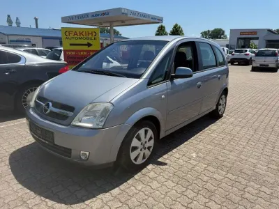 Gebraucht Opel Meriva Cosmo 101 PS (74 kW) 2003 Silber Van / Kleinbus