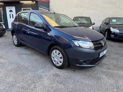 Gebraucht Dacia Sandero 75 PS (55 kW) 2013 Blau Limousine