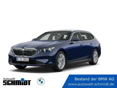 Gebraucht BMW i5 Comfort Edition 250 kW (340 PS) 2025 Bmw individual tansanitblau Kombi