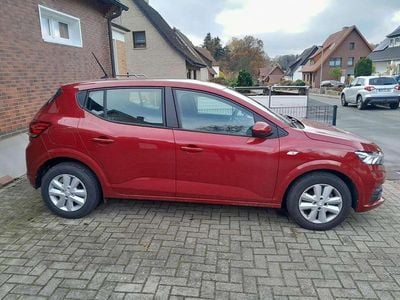 Gebraucht Dacia Sandero Comfort 67 PS (49 kW) 2021 Rot Limousine