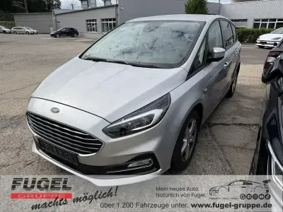 Gebraucht Ford S-MAX Business Edition 150 PS (110 kW) 2023 Polarsilber metallic Van / Kleinbus