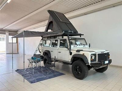 Weiß Gebraucht 2006 Land Rover Defender SE Kombi | 22.890 €