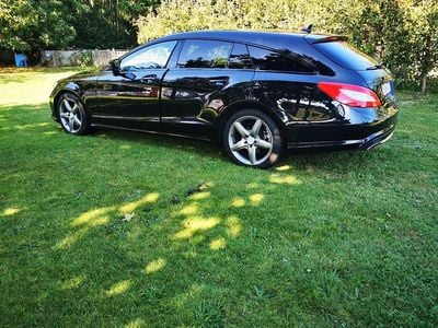 Gebraucht Mercedes CLS250 205 PS (150 kW) 2012 Schwarz Kombi