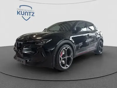 Uusi Alfa Romeo Junior Veloce 205 kW (280 HP) 2026 Musta Katumaasturi