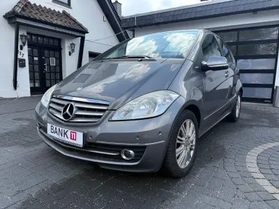 Gebraucht Mercedes A180 116 PS (85 kW) 2010 Grau Kleinwagen