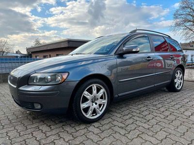 gebraucht Volvo V50 Kombi 2.0 D Momentum