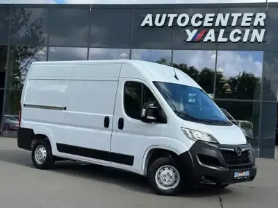 Używany Opel Movano Edition 140 KM (102 kW) 2023 Biały Van