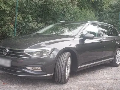 Gebraucht VW Passat Elegance 150 PS (110 kW) 2019 Grau Kombi