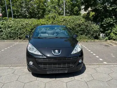 Gebraucht Peugeot 207 CC 156 PS (114 kW) 2012 Schwarz Cabrio