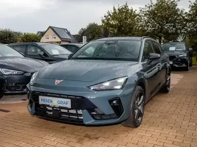 Neu Cupra Leon 204 PS (150 kW) 2026 Fjord blau Kombi