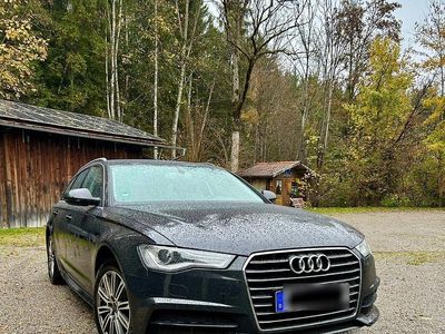 Gebraucht Audi A6 Ambiente 190 PS (139 kW) 2016 Grau Kombi