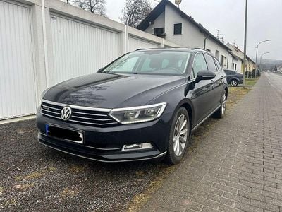 Gebraucht VW Passat Comfortline 239 PS (175 kW) 2015 Schwarz Kombi