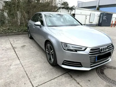 Gebraucht Audi A4 Sport 190 PS (139 kW) 2016 Silber Limousine